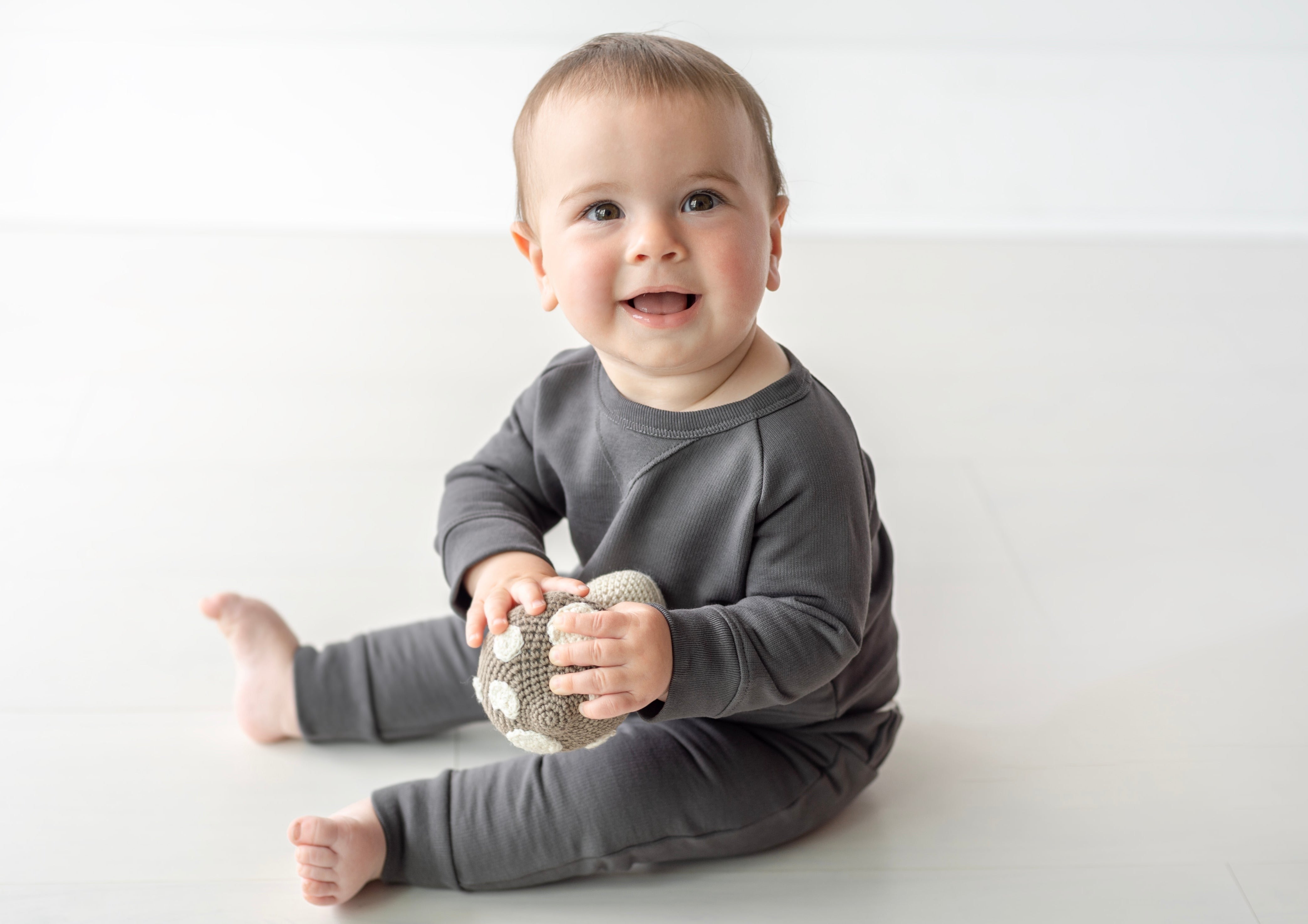 French Terry Raglan Pullover
